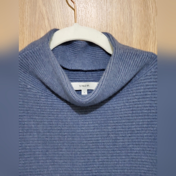 VINCE Blue Wool Cashmere funnel neck sweater size Small - Picture 3 of 5